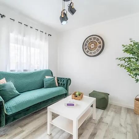 Apartamento T2 Fredjo Apartament *